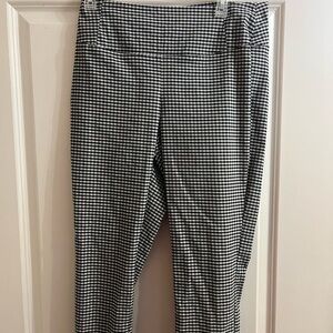 Worthington Monochrome Checkered Skinny Pants